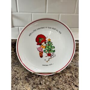 Vintage 1973 MOPSIE Porcelain Plate "Keep a little Christmas in Your Heart...